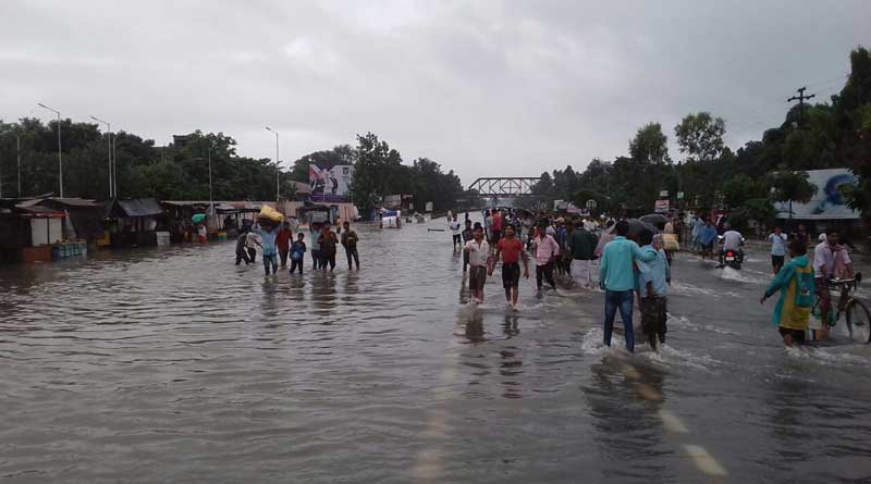 Flood situation worsens in N Bengal. Train services disrupted