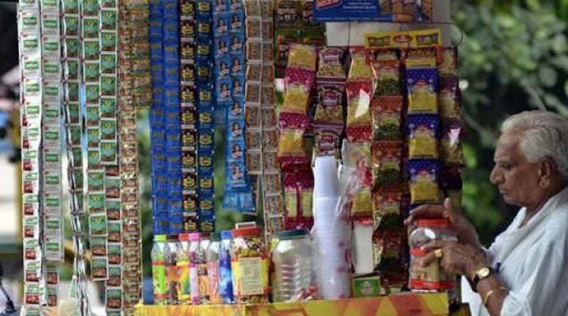 Kolkata Traders protest ban on paan shops selling consumer goods 