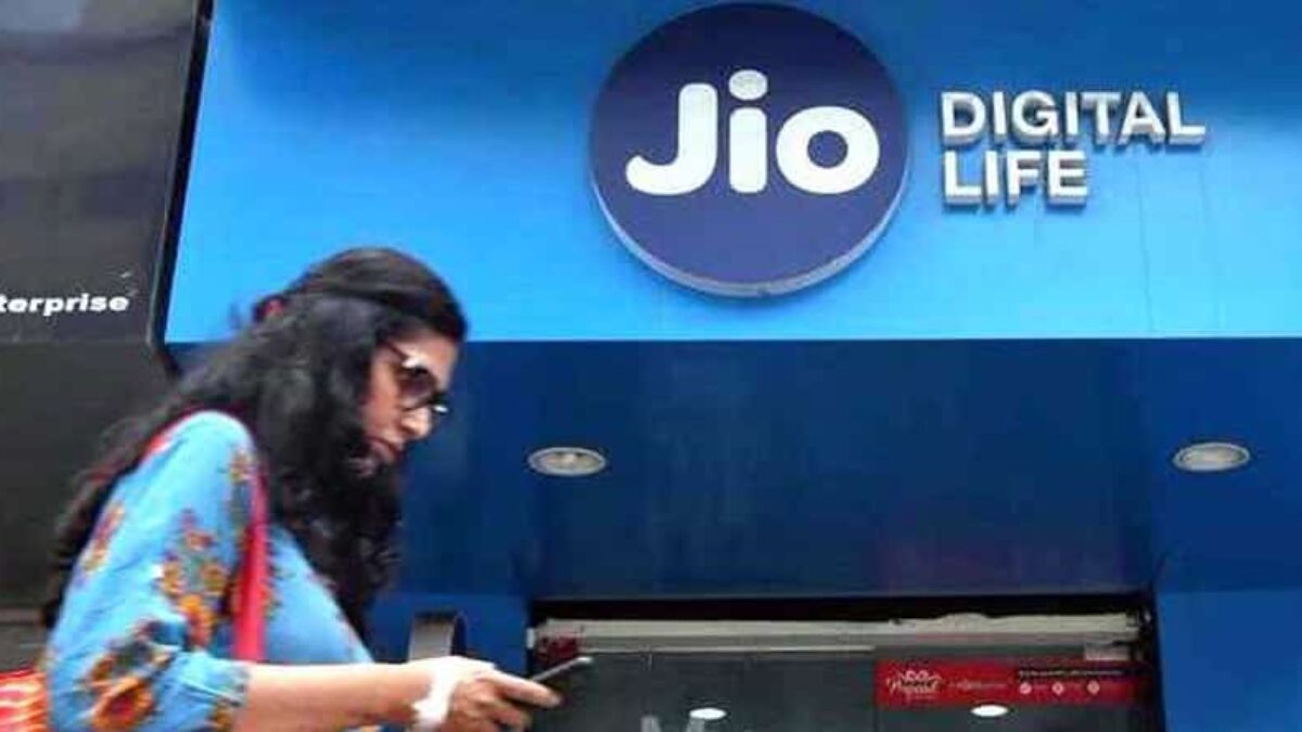 Jio Giving Users 2gb Free 4g Data