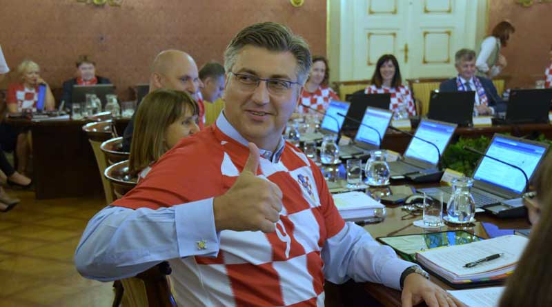 Football World Cup: Croatia ministers wear team jerseys to cabinet meeting