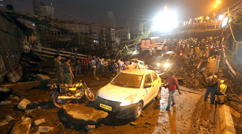 Mamata accused Metro Rail over Majerhat Bidge collapsed