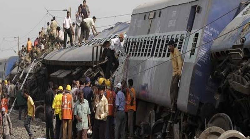 A person announced dead in Jnaneswari Express train derailment is still alive । Sangbad Pratidin