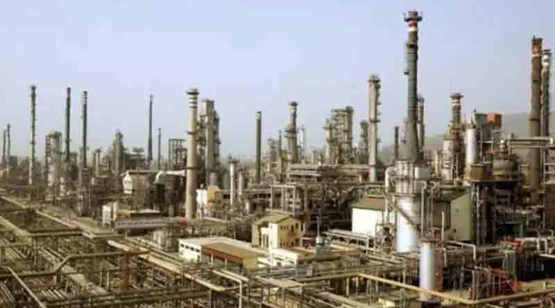 Blast at Haldia Refinery left 3 injured | Sangbad Pratidin