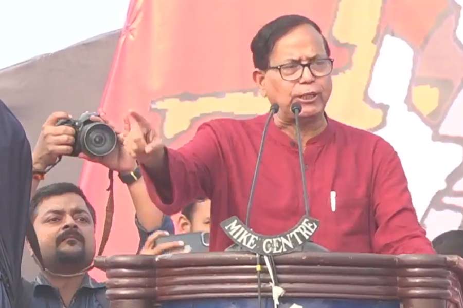 CPIM leadership explains LS Polls loss in Bengal