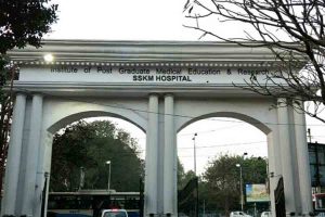 Patient’s death at SSKM Hospital evokes protest