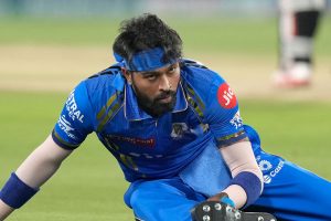 IPL winning coach Tom Moody questions Mumbai Indians retention policy on Hardik Pandya