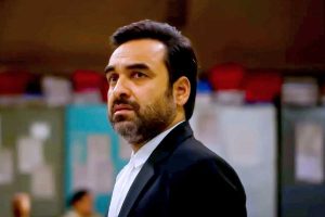 Pankaj Tripathi teared up returning to Patna hotel where he worked