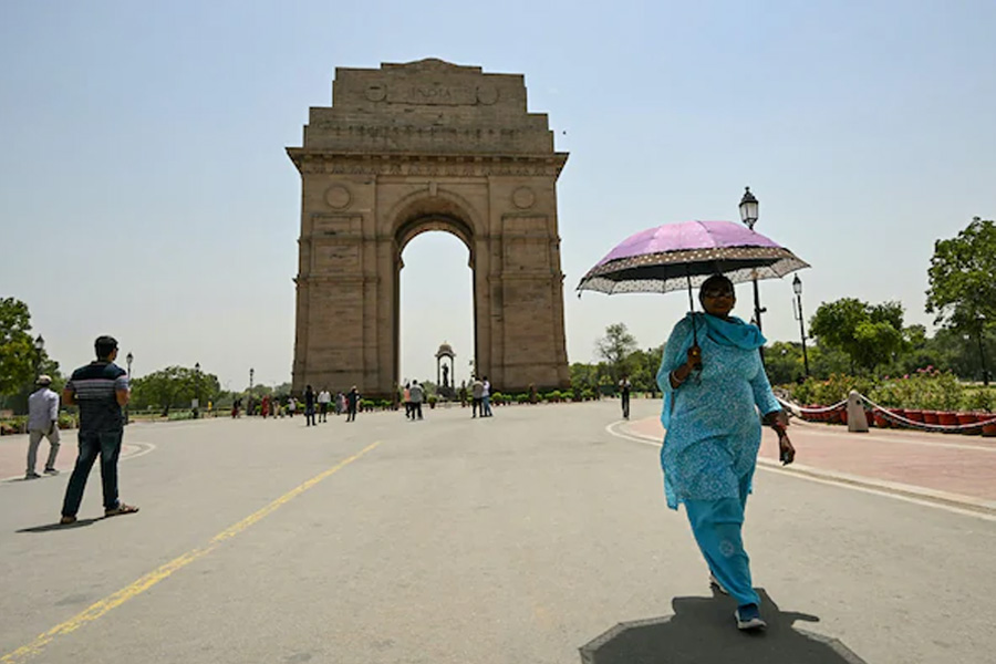 Investigation on Delhi Records 52.3 Degrees Temperature