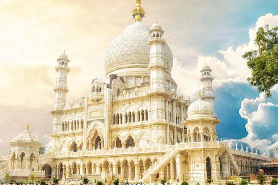 Taj Mahal Gets competition as new white marble Temple opens in Agra