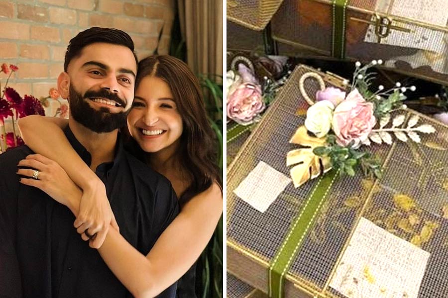 Anushka Sharma and Virat Kohli gave gift hamper to paparazzi for not clicking Vamika, Akaay's pic