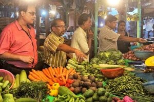 Vegetable prices hike in Kolkata