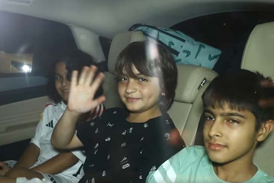 AbRam waves to paps as he attends Sohail Khan’s son's birthday bash