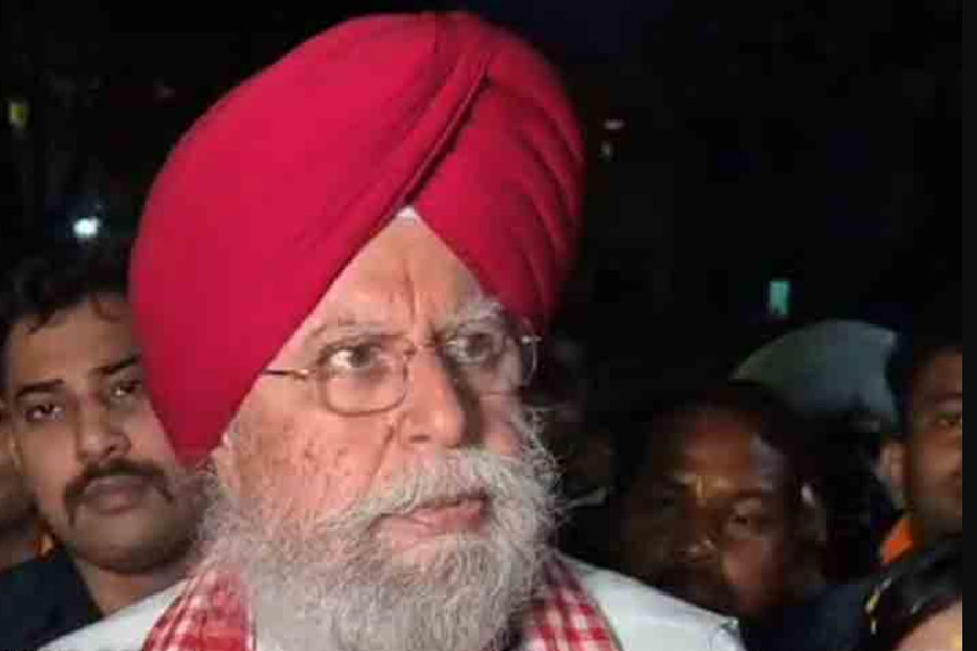 2024 Lok Sabha Election: SS Aluwalia, defeated BJP candidate blames prxy votes in Asansol, says to help winning candidate