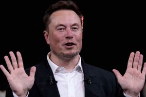 Elon Musk makes history as first to own 400 billion dollar property