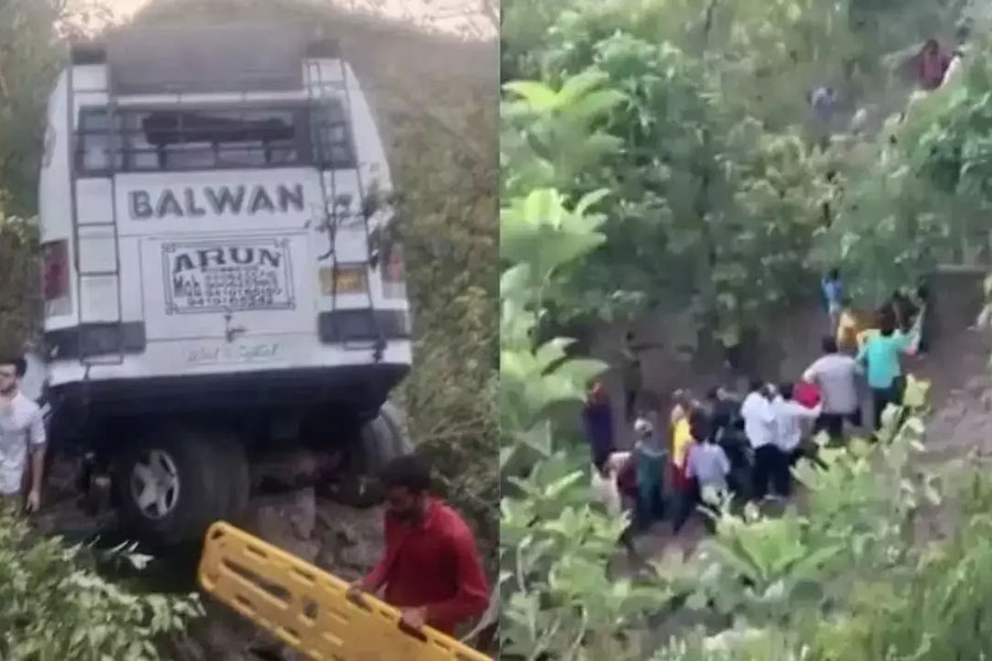 Gunfire Continued Even After Bus Plunged Into Gorge, says Jammu and Kashmir Terror Horror eye witness