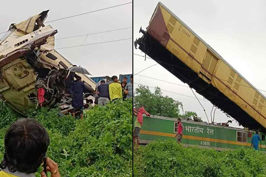 How goods train crashes Kanchanjungha Express