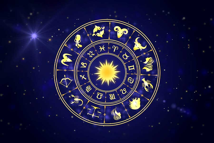 Horoscope: These 3 zodiac signs will face problem in next days