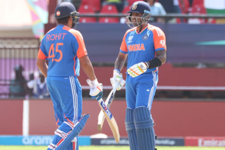 ICC T20 World Cup: India scored 171 for 7 against England in Semi-final