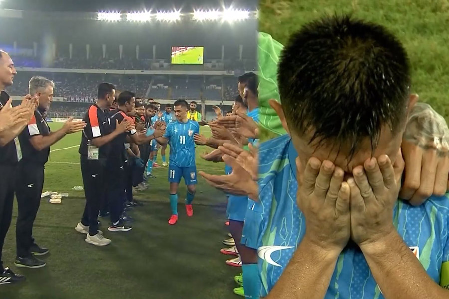 Sunil Chhetri breaks down in tears after India vs Kuwait match
