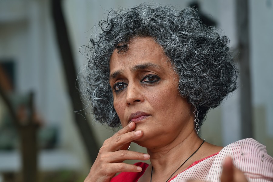 Delhi LG approves prosecution of Arundhati Roy under UAPA