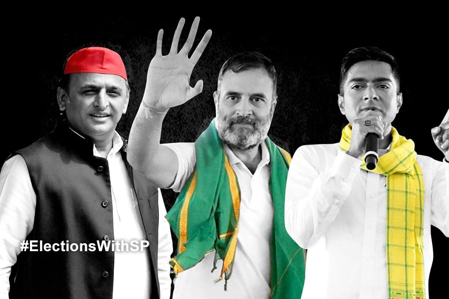 Abhishek Banerjee, Akhilesh Yadav and Rahul Gandhi New Time of Indian politics