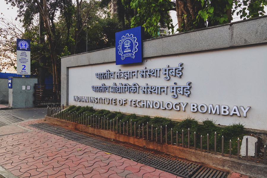 IIT Bombay fines 1.2 lacs for acting in skit