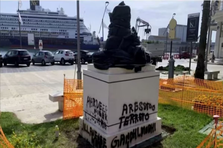 Khalistanis vandalised Mahatma Gandhis statue in Italy before PM Narendra Modi's visit