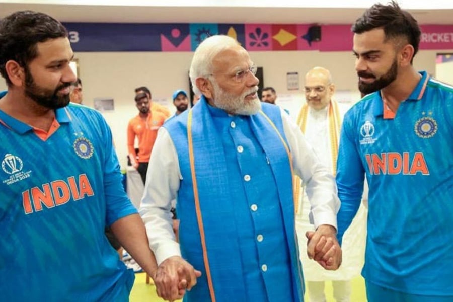 PM Modi calls India team after winning T20 World Cup