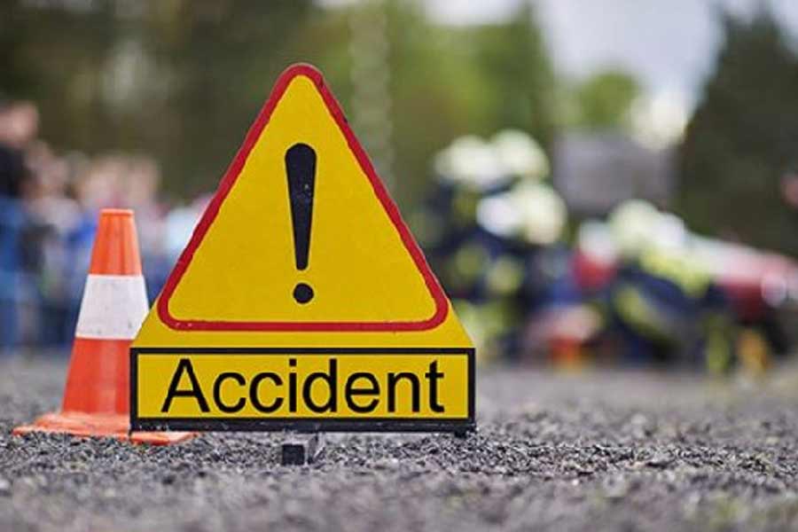 Accident left 4 dead in Contai
