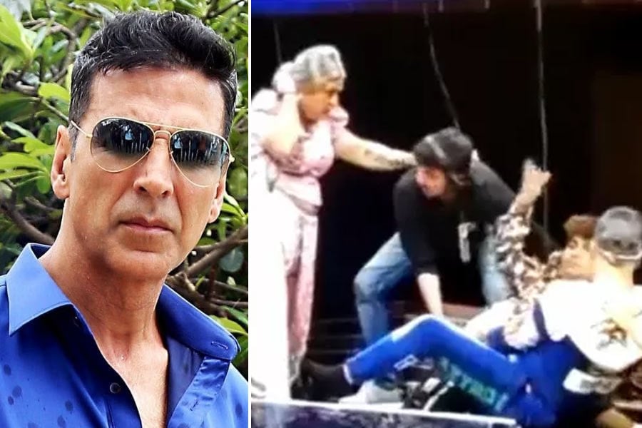 Old video of Akshay Kumar of saving An Artist is viral again