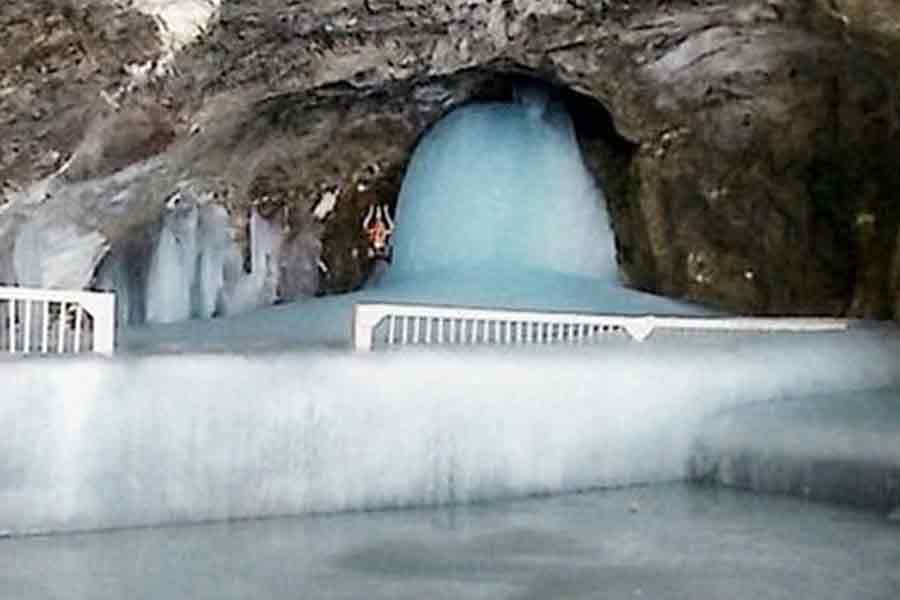 Tusharlinga of Amarnath is melting due to global warming