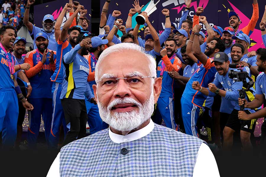 ICC T20 World Cup: Team India meets PM Modi on his residence