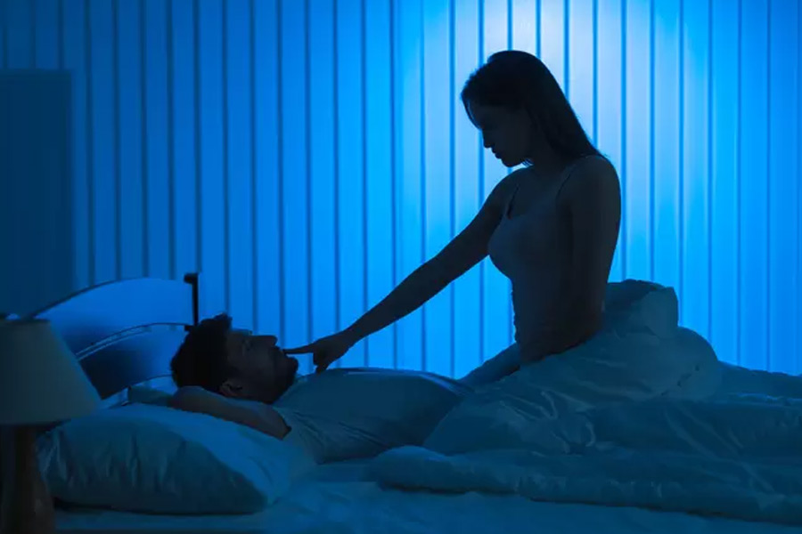 Know these bedroom secrets to improve marital relationship, experts give tips