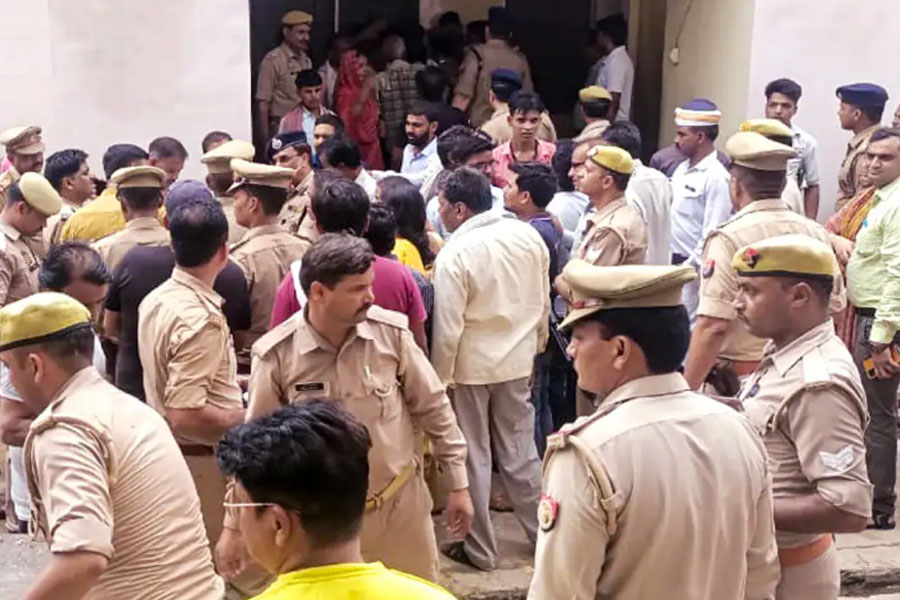 Hathras stampede: 6 arrested; ₹1 lakh bounty on main accused