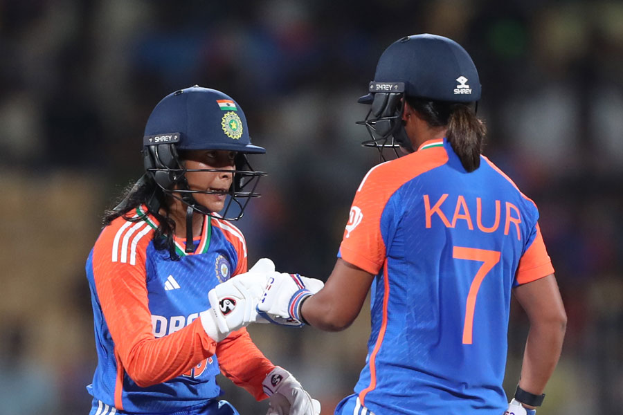 South Africa W beats India womens cricket Team in first T20 match