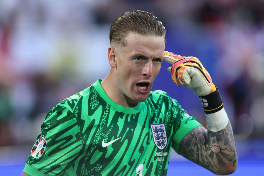 Euro Cup 2024: England goalkeeper Jordan pickford's water bottle goes viral after Switzerland Penalty shootout