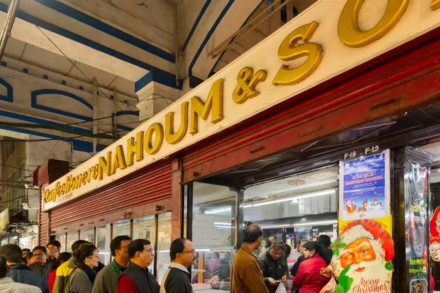 Nahoum Bakery banned chicken Food Item