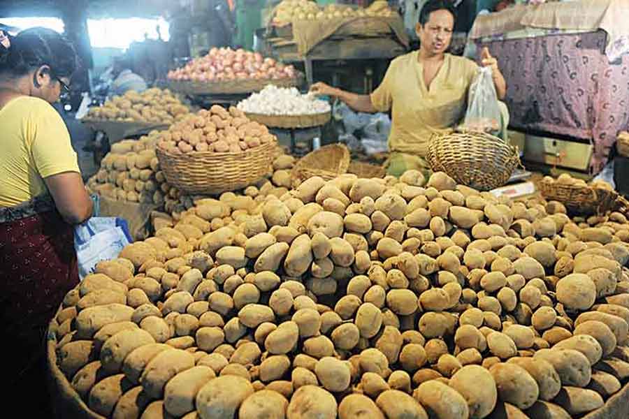 Potatoes in less number despite withdrawal of strike