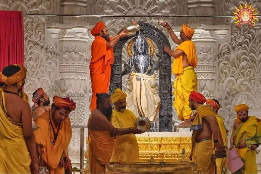 Ayodhya Ram temple priests get new dress code