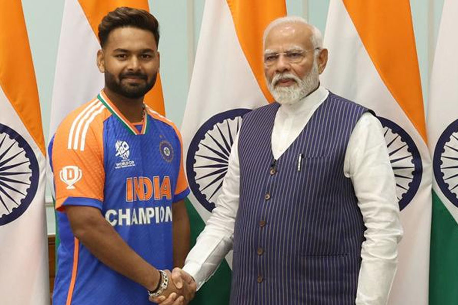 Rishabh Pant told to PM Narendra Modi on his journey of accident to world cup glory