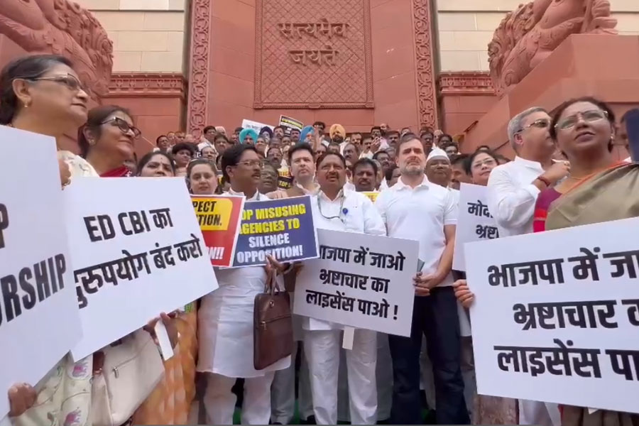 TMC and other oppositions stage protest in New parliament house allegedly on NEET scam, misuse of ED, CBI
