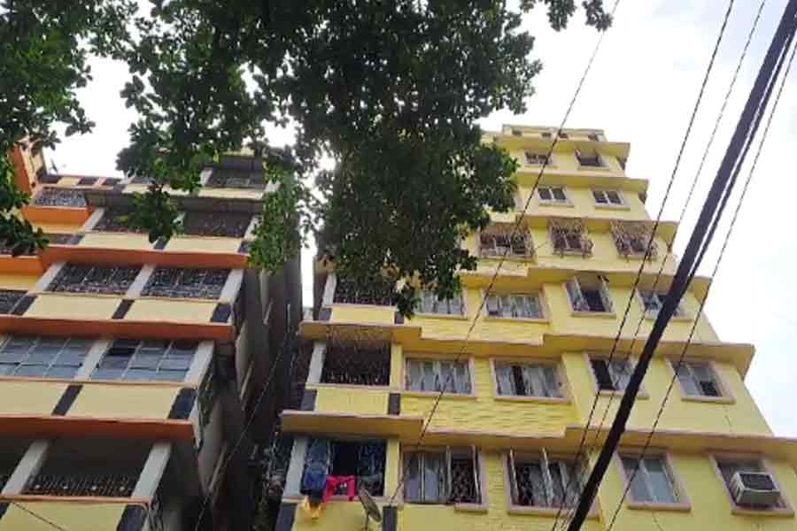 Shooting at Tollygunge apartment over money dispute