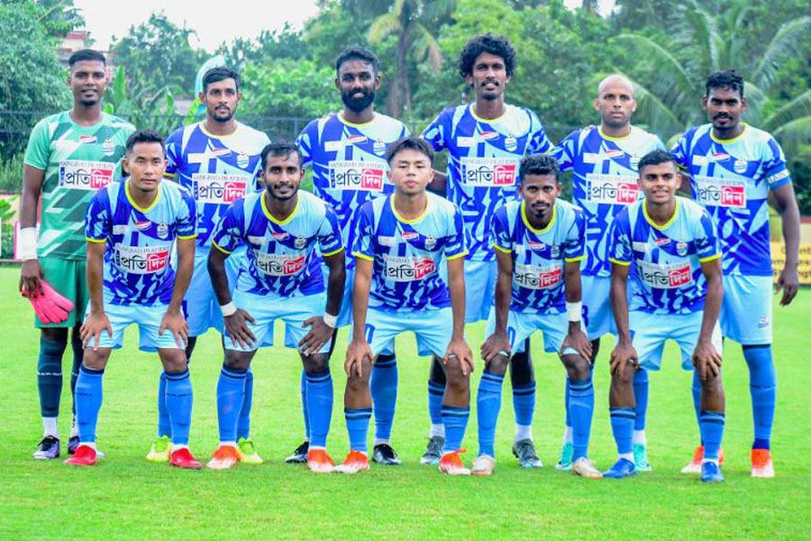 Bhawanipore Club wins and clinch the top position of CFL standing