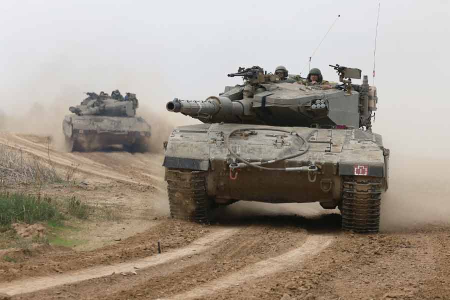 6 dead, homes destroyed as Israeli tanks advance further into Gaza