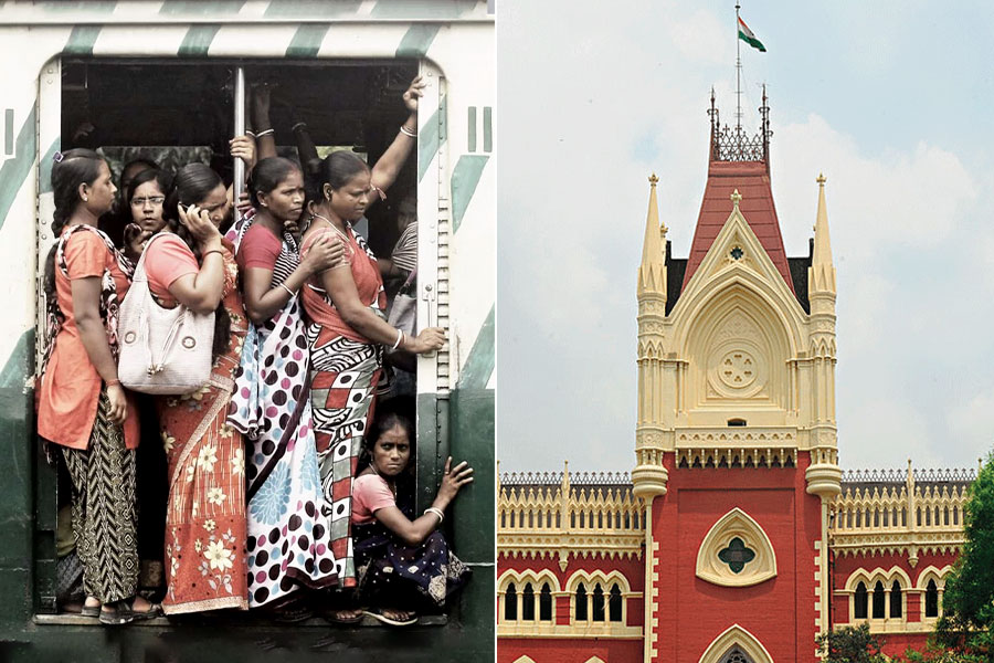 Calcutta HC orders to take adequate steps to stop male passengers in Ladies special trains