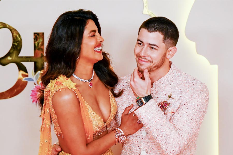 Priyanka Chopra Missed chaats at Ambani wedding, dancing at baraats