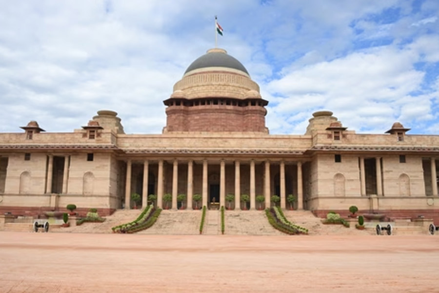 Two halls of Rashtrapati Bhavan renamed by Draupadi Murmu