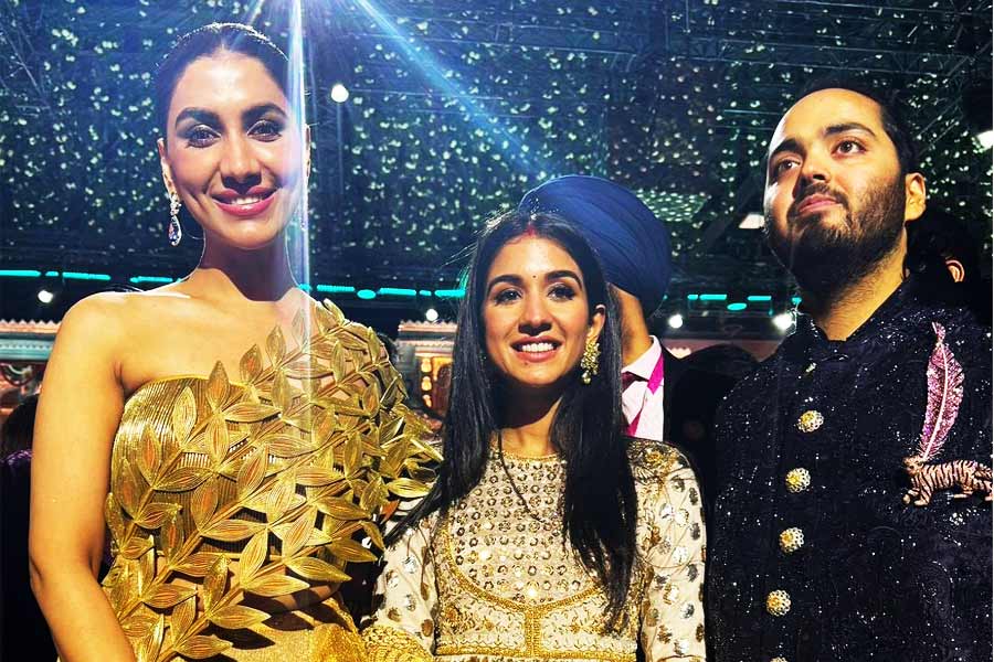 Rukmini Maitra shares special note for Anant Ambani, Radhika Merchant after attending reception