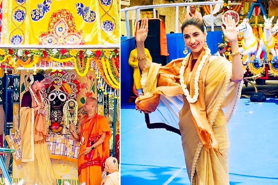 Rukmini Maitra celebrates Rath at ISKON