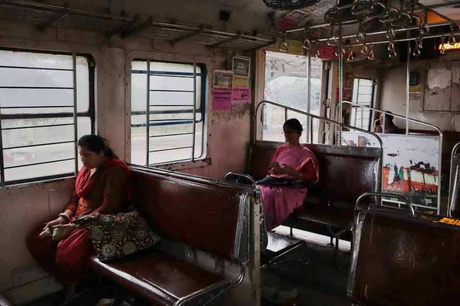 Male jawans will not able to board the women's compartment, RPF will take strict action